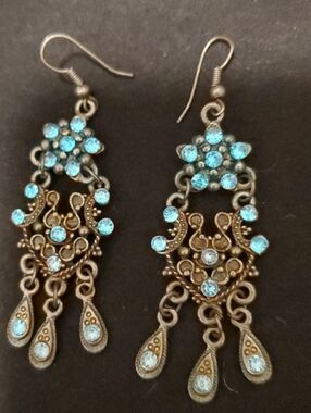 Elegant Turquoise Crystals on an Intricate Brass Filigree